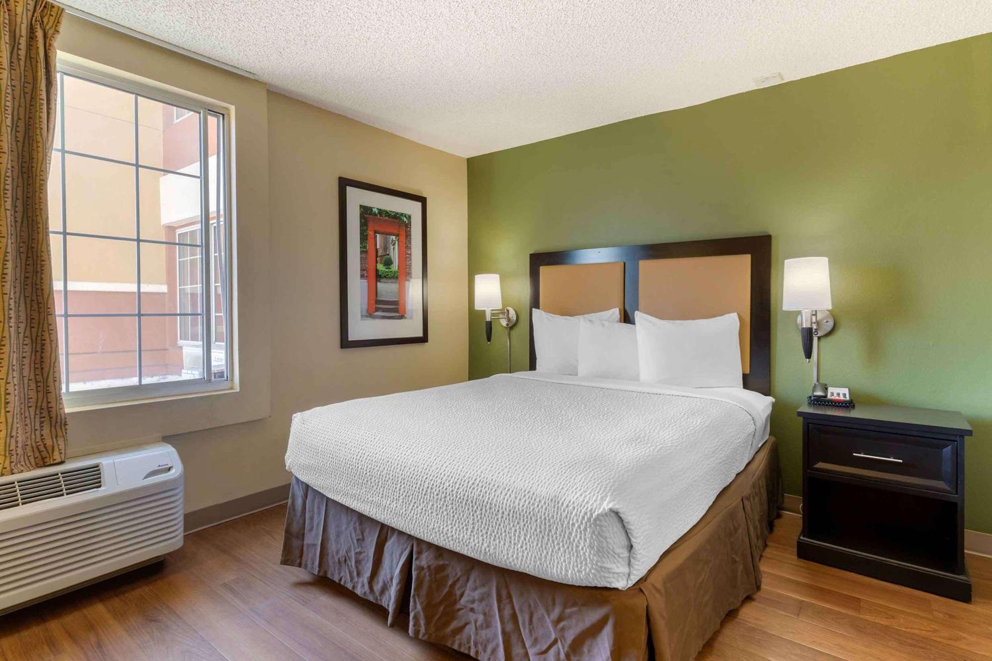 Extended Stay America Suites - Newark - Woodbridge Exterior foto